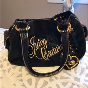 BLACK AND GOLD JUICY COUTURE BAG
