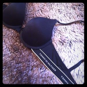 Tommy Hilfiger push up bra!