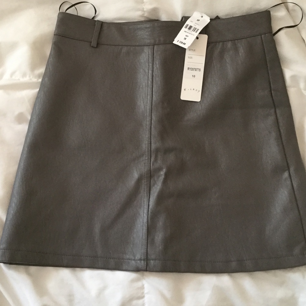Gray skirt