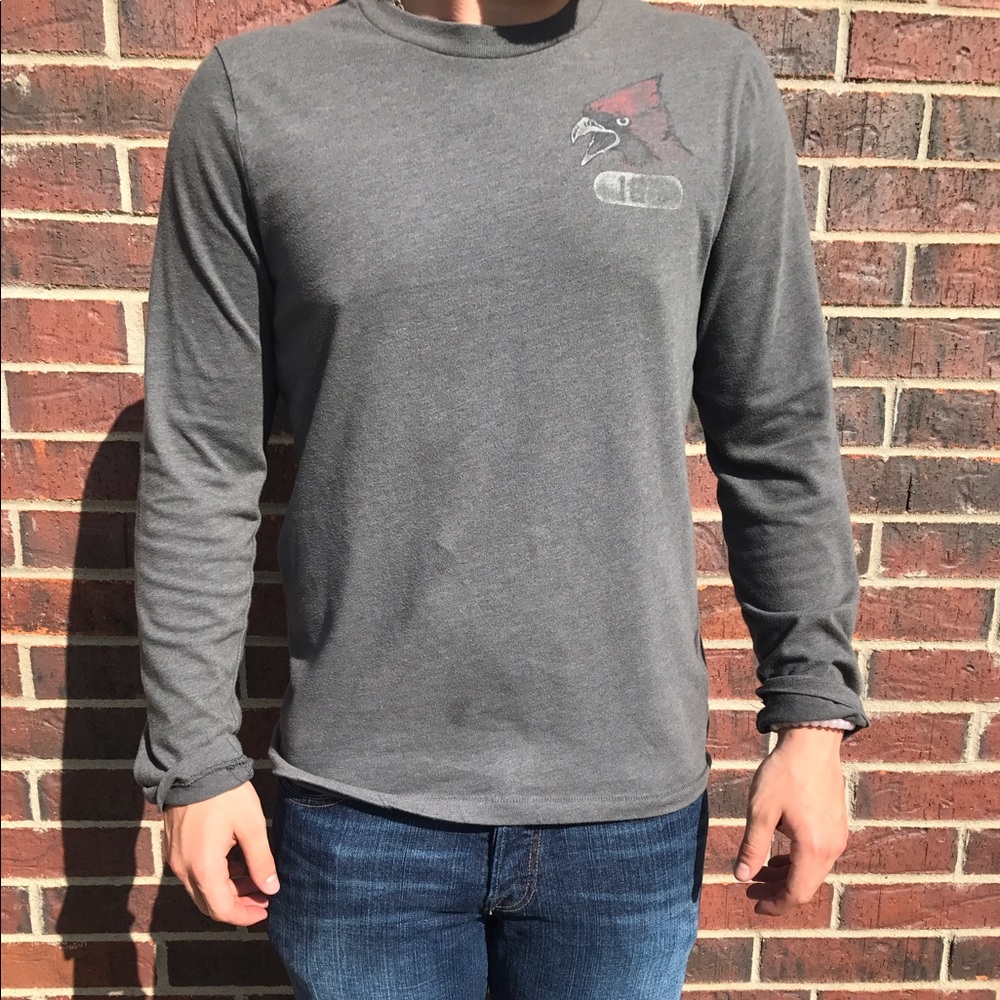 A&F muscle long sleeve  MEDIUM