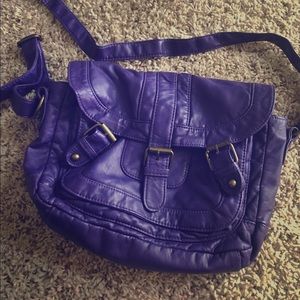 Charming Charlie cross body purse