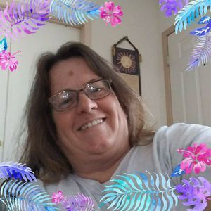 Meet your Posher, Maugie