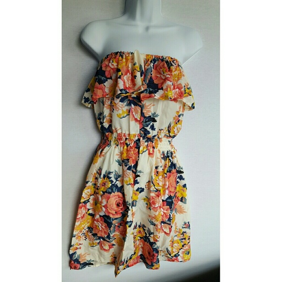 Off Shoulder Floral Print Dress NWOT Many Sizes - Picture 3 of 7