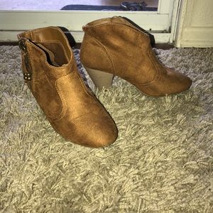 Ankle booties