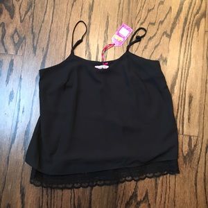 Layer lace underneath top (black)