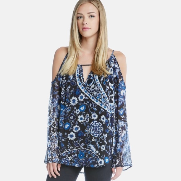 Fifteen Twenty Black and Blue Floral Cold Shoulder Top Size Large - Picture 1 of 8