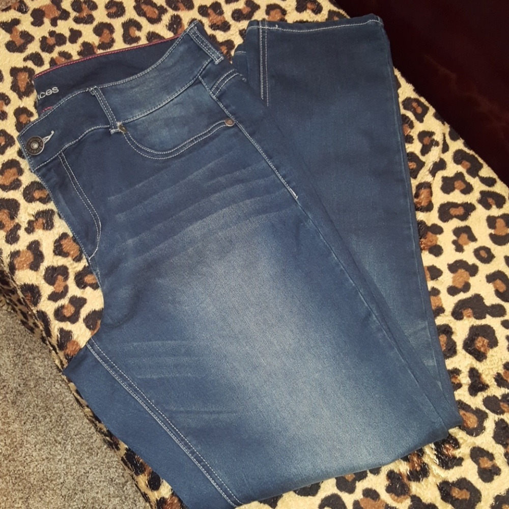 ~NWOT~ Maurices Jeggings