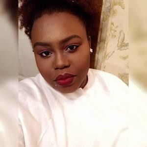 Meet your Posher, Ivoryana