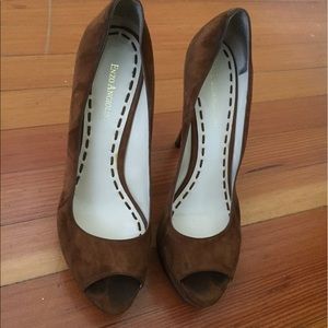 Enzo Angiolini heels!