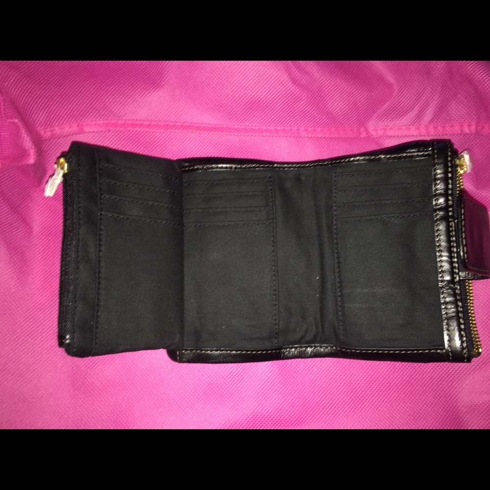Wallet - Picture 4 of 4
