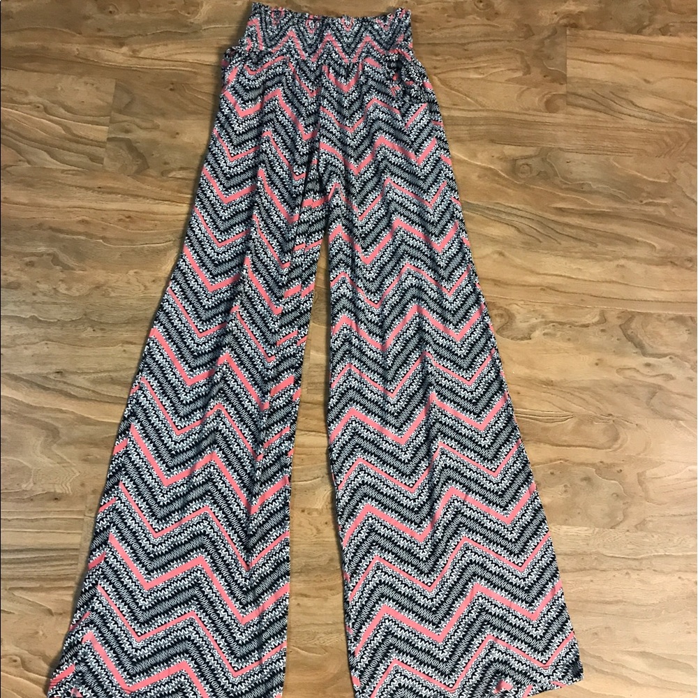 Boutique Printed Flowy Pants NWOT