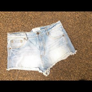 distressed forever 21 shorts size 5/6