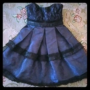 BCBC Generation strapless cocktail dress