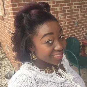 Meet your Posher, Pennie