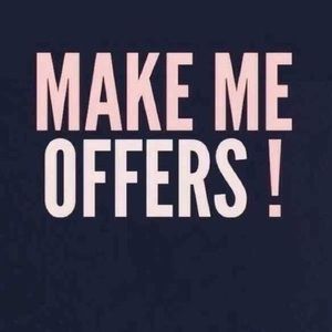 ✨✨✨✨MAKE ME AN OFFER!✨✨✨✨