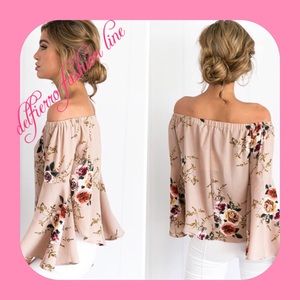 NWOT Floral print chiffon blouse