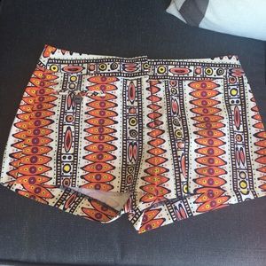 TRINA TURK pattern shorts size 2