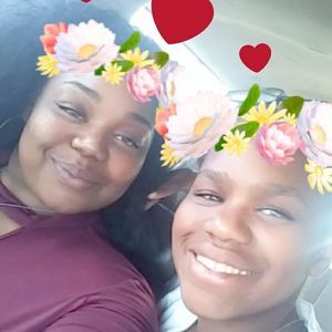 Meet your Posher, Shae