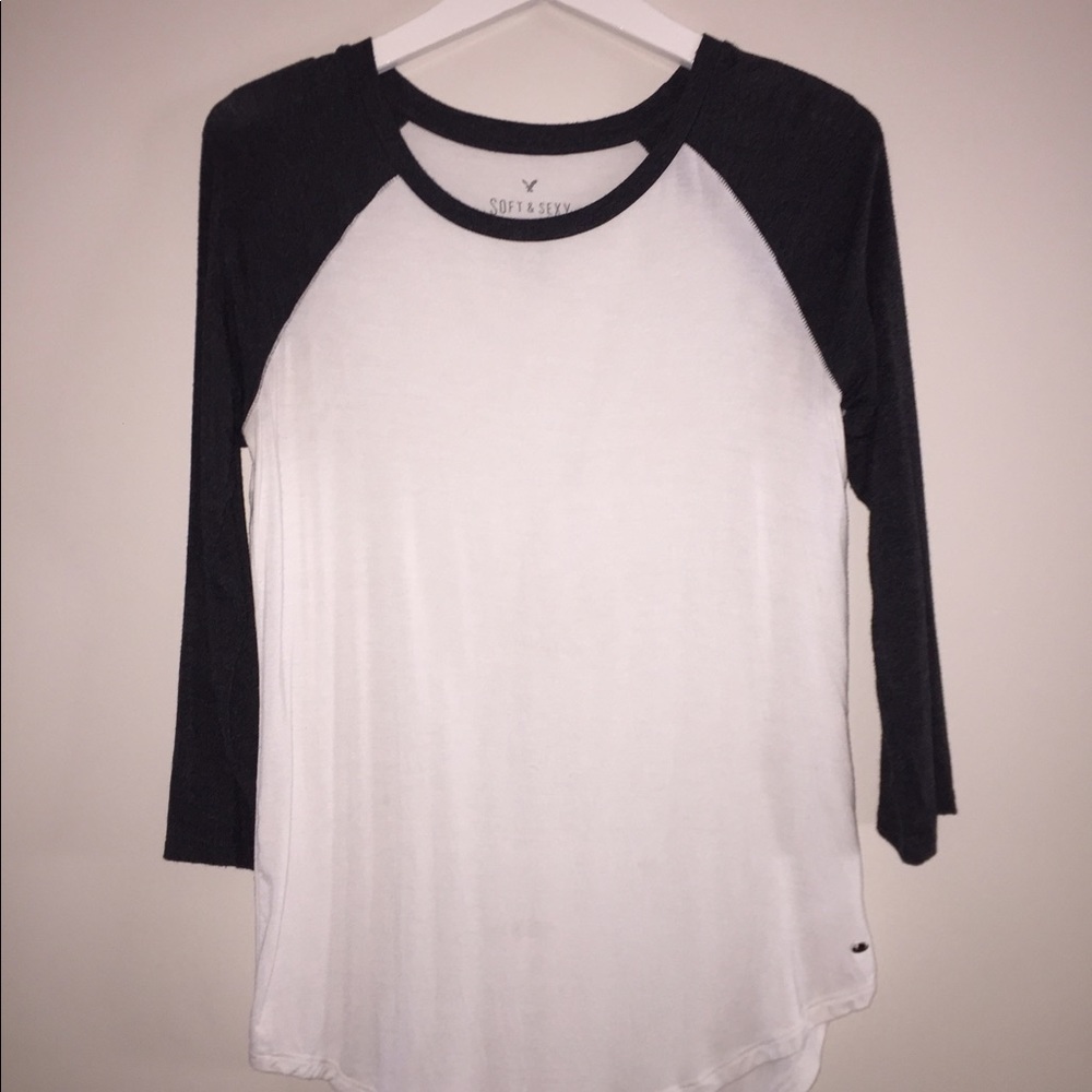 American Eagle top