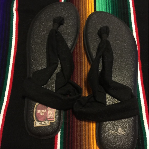 Sanuk Shoes - Sanuk sandals size 9
