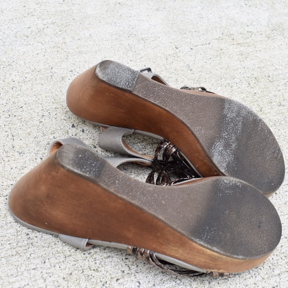 🌸Strappy Wood Wedge Sandals - Picture 4 of 4