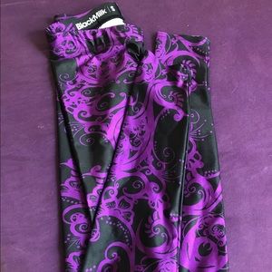 Black milk plum bath leggings size small