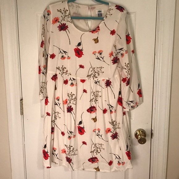 Old Navy Dresses & Skirts - 🌼🌼HALF OFF!!!🌼🌼 Floral Sundress