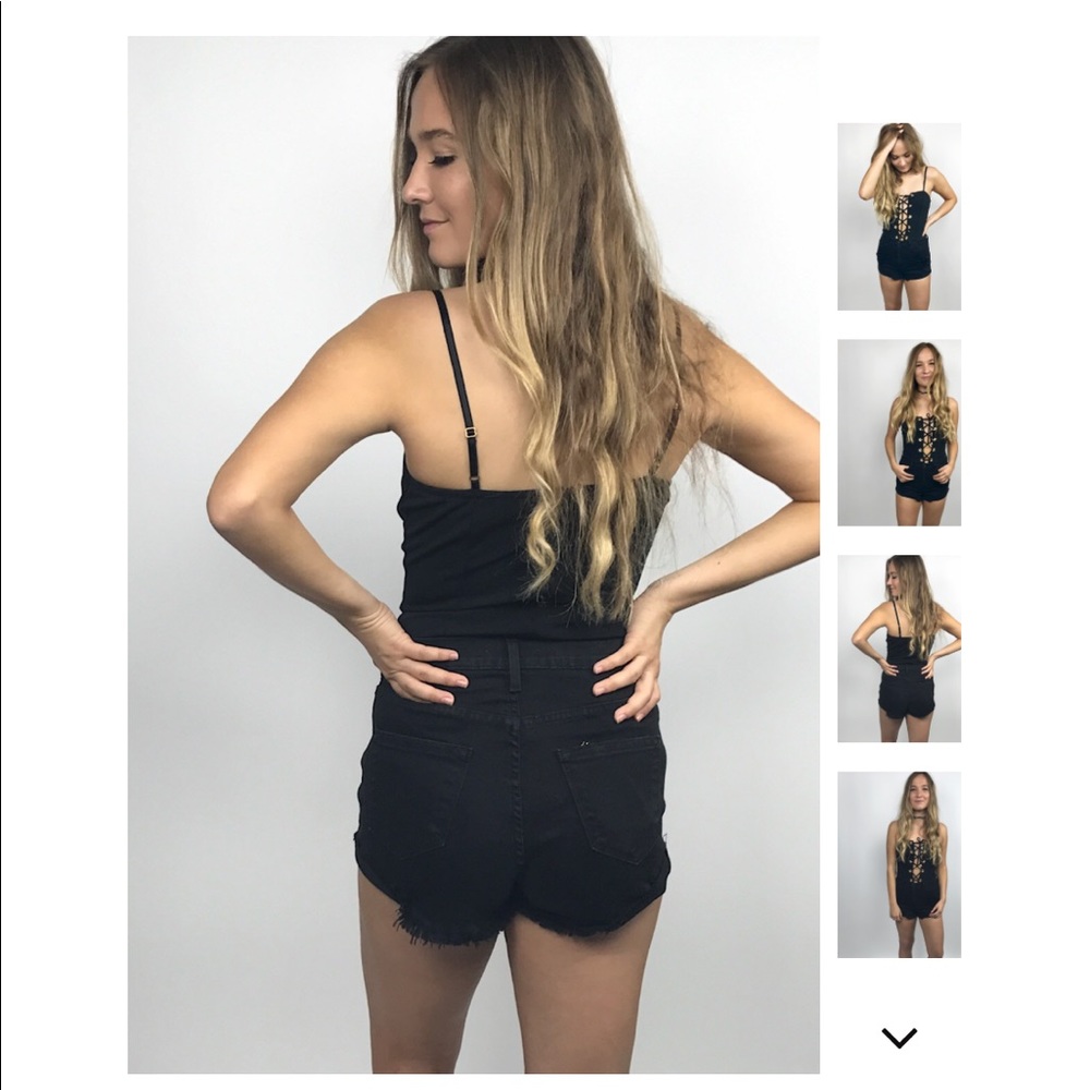 ๐ 1 left!! Geneva Lace Up Grommet Bodysuit - Picture 4 of 8