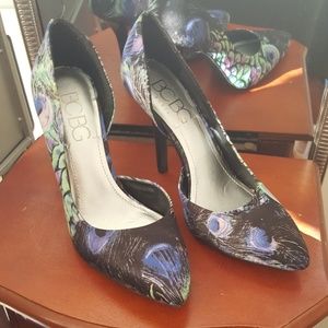 Barely worn BCBG Paris Heels