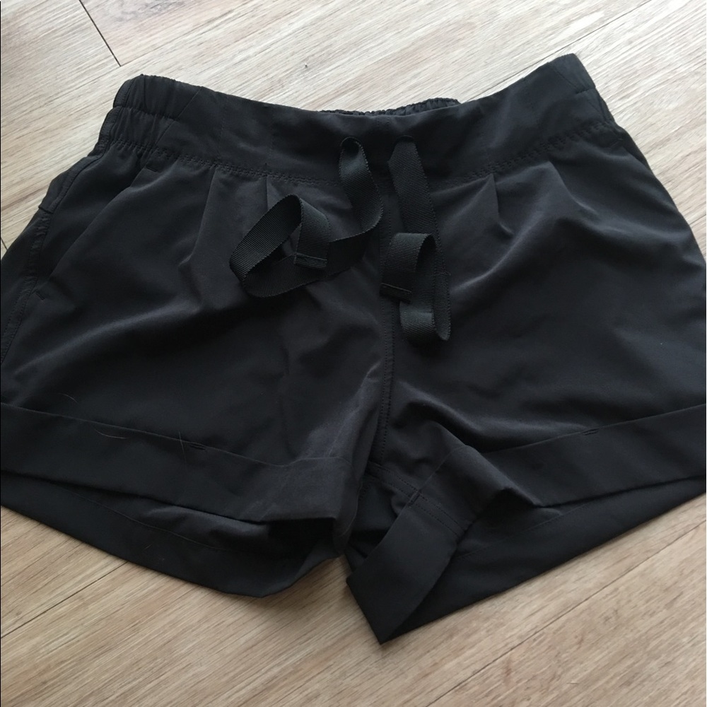 Lululemon shorts!