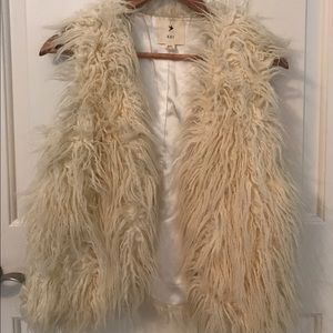 retro inspired faux fur vest