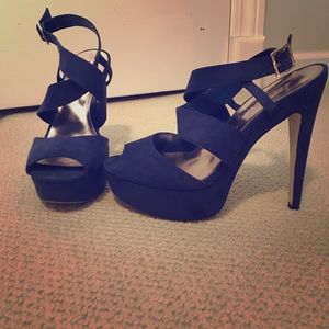 Madden Girl Crisscross platform sandal