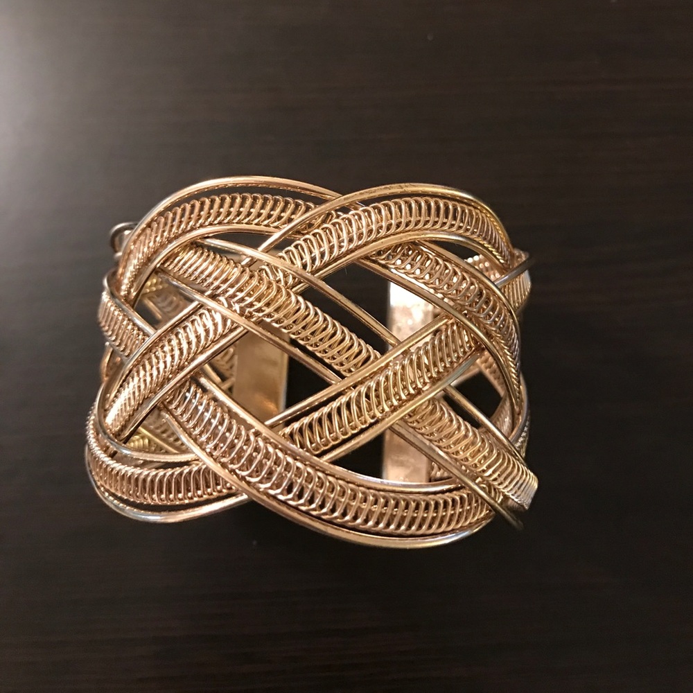 🌼Gold Cuff bracelet🌼