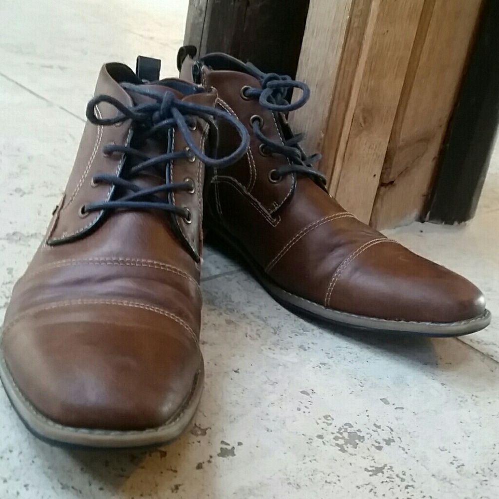 Men's shoes