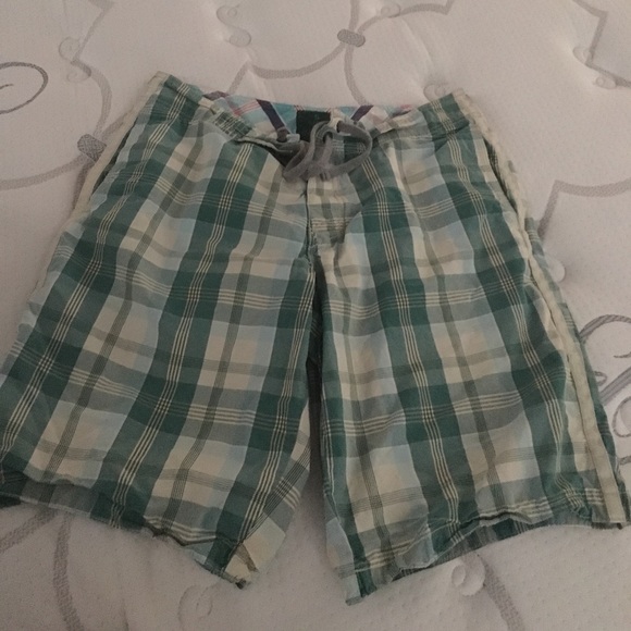 ❌FINAL PRICE CUT❌Old Navy trunks 🚨BOGO🚨 - Picture 1 of 2