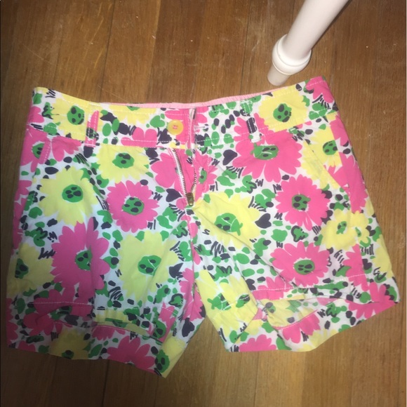 Lilly Pulitzer shorts - Picture 1 of 1