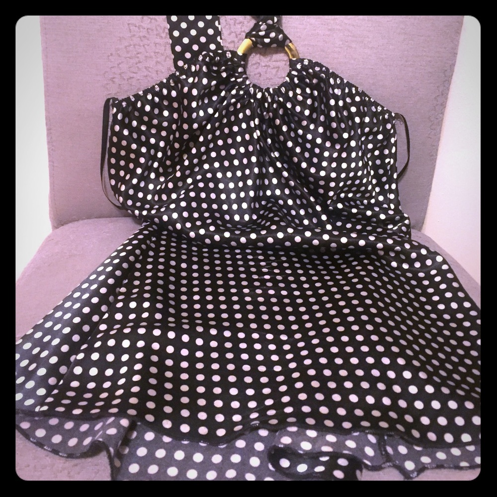 Super cute pokadot halter