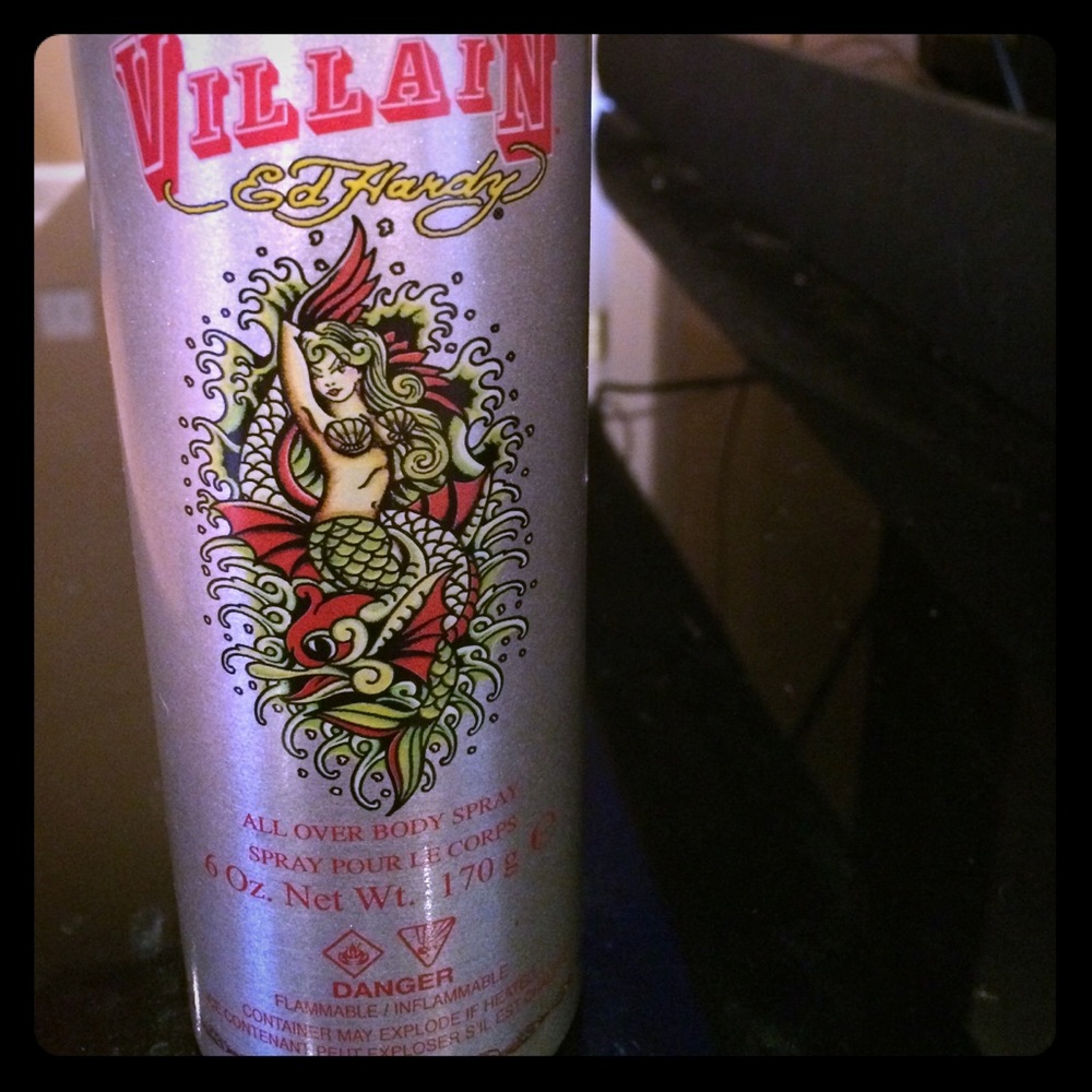 Ed hardy villain body spray