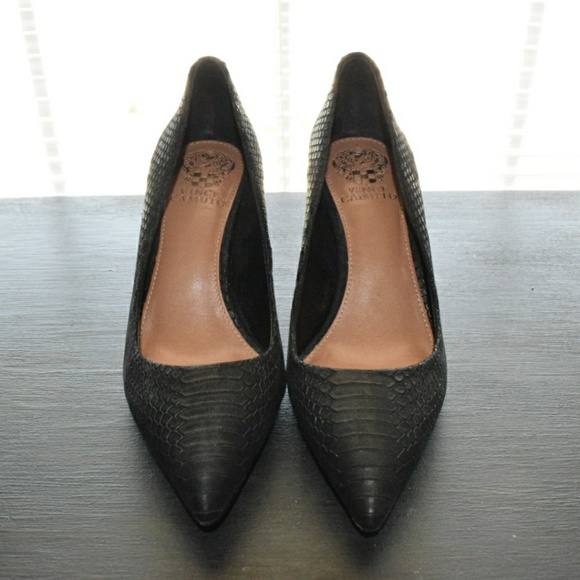 Vince Camuto Shoes - ***FLASH SALE (7/5) ONLY!*** Vince Camuto Heels