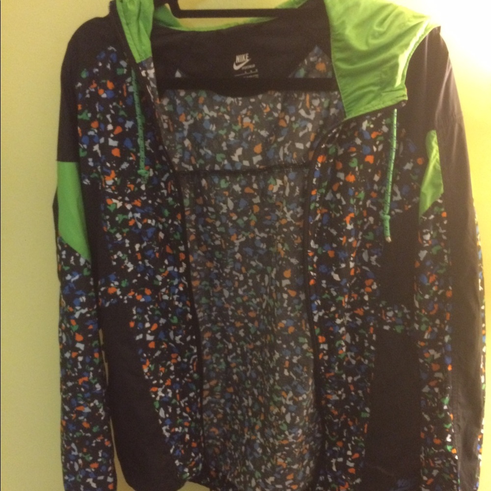 Size Medium Colorful Nike Windbreaker