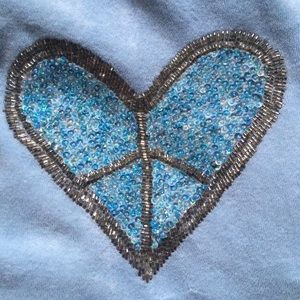 TWISTED HEART Hoodie - Peace & Love