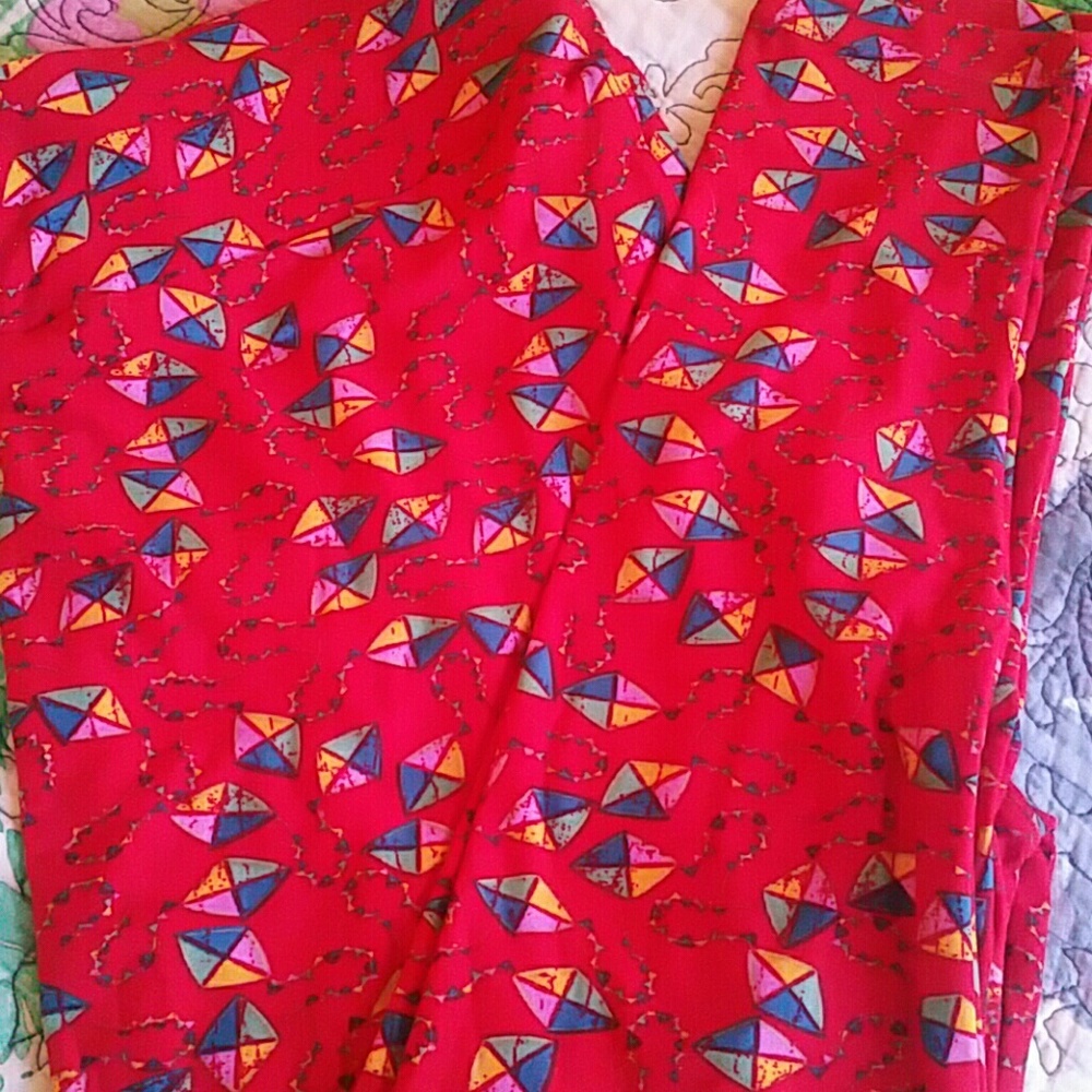 LuLaRoe TC Leggings - Picture 1 of 3