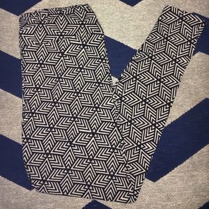 Like new Lularoe TC leggings
