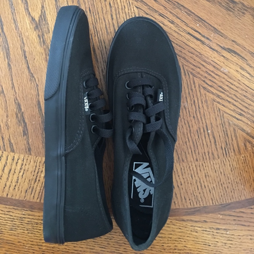 Black vans sneakers size 6 women's