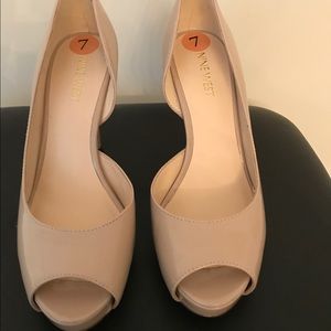 Nine West Patent Nude Peep toe Pump