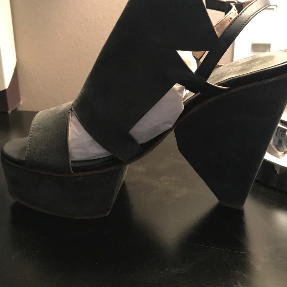One of the hottest style heels of the season