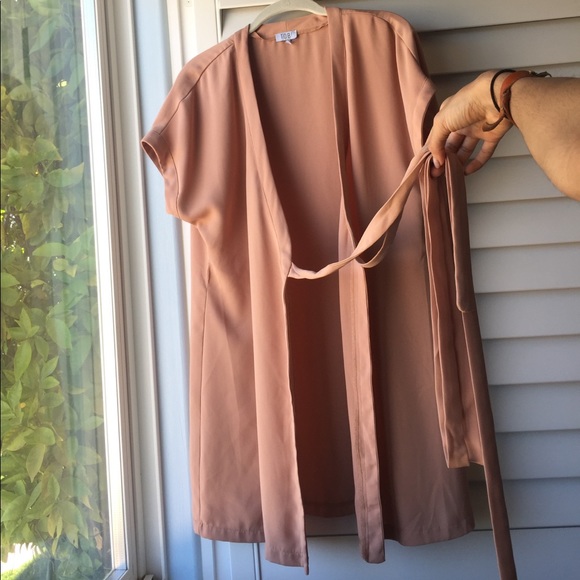 Tobi Wrap Dress 💋 - Picture 4 of 7