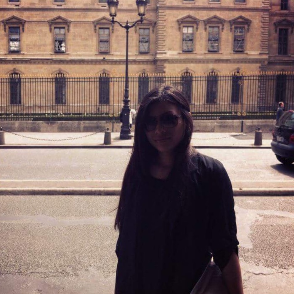 Meet your Posher, Daphane