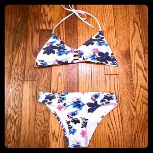 *never worn* Floral bikini *LAST CHANCE*