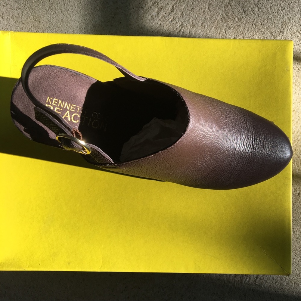 Brown Kenneth Cole Reaction clog heels